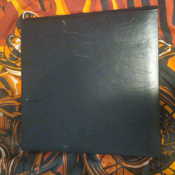 American/Orange County Choppers motorcycle book - Picture 7 of 7